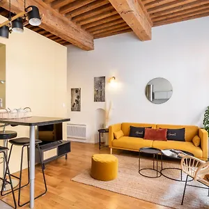 Honorê, Saint Georges Appartement